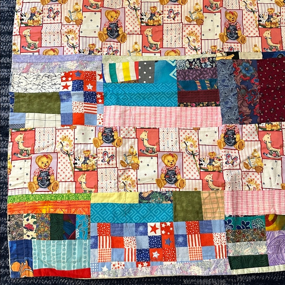 Vintage Project Linus Handmade Colorful Reversible Patchwork Children’s Quilt - Picture 4 of 8
